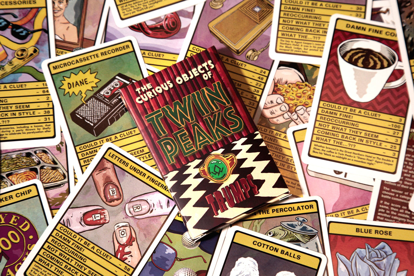 CURIOUS OBJECTS OF TWIN PEAKS TRUMPS