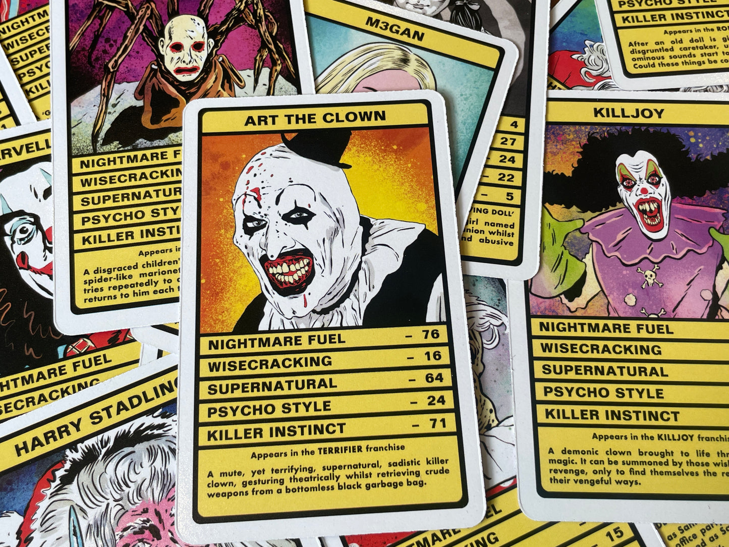 KILLER CLOWNS, DEMONIC DOLLS & PSYCHO SANTAS TRUMPS