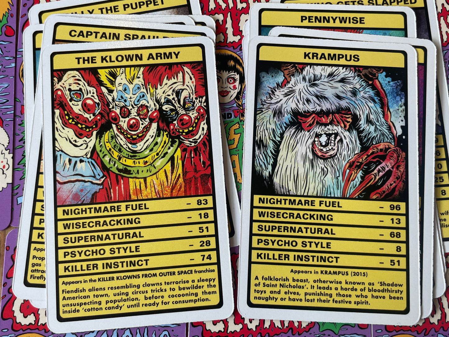 KILLER CLOWNS, DEMONIC DOLLS & PSYCHO SANTAS TRUMPS