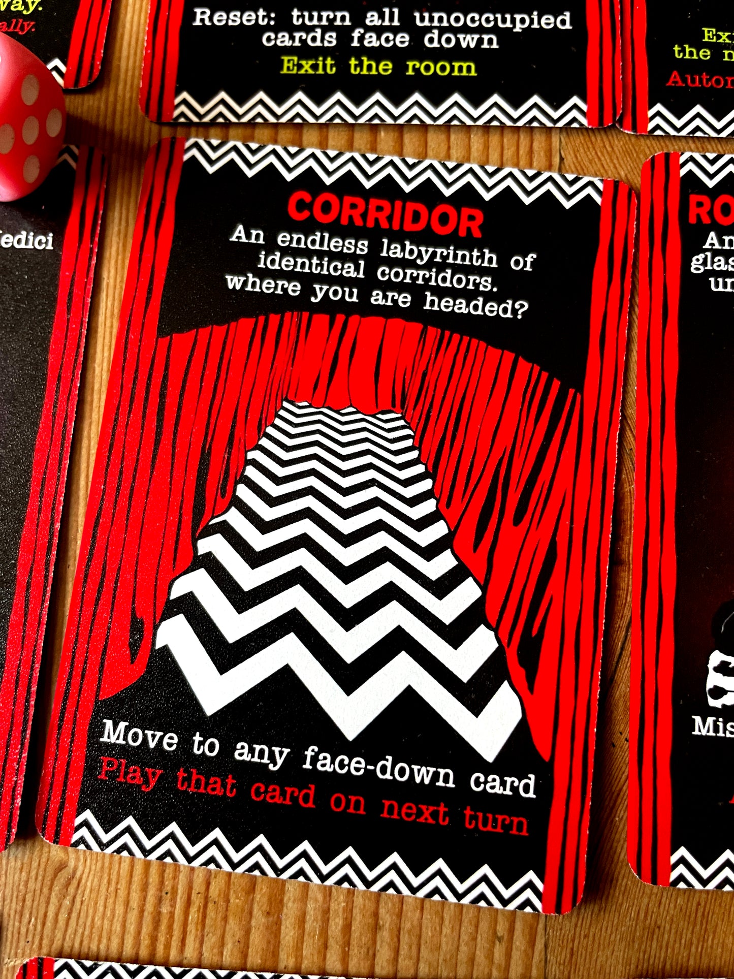 RED ROOM : TWIN PEAKS - 48 ROOMS