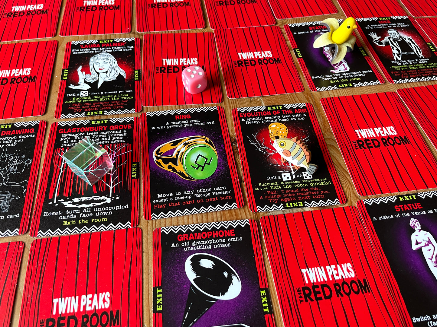 RED ROOM : TWIN PEAKS - 48 ROOMS